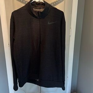 Men’s Large Nike Gray Quarter Zip Pull Over